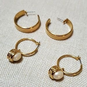 Set of two Gold Tone Earrings